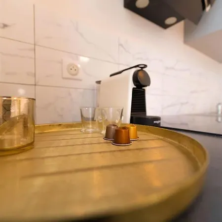 Jacuzzi, Loveroom, Centre Ville 公寓