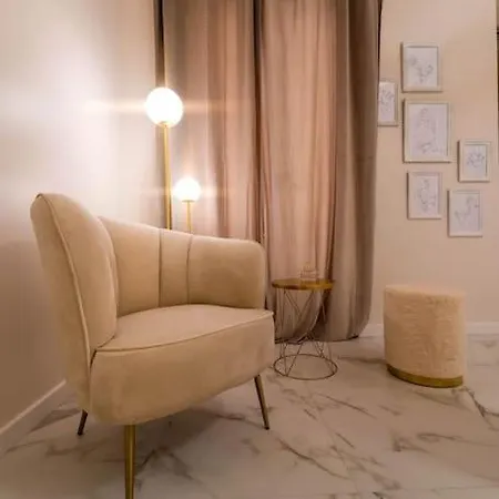 Apartment Jacuzzi, Loveroom, Centre Ville Nice